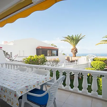 Magnific 3-Bedroom Beach Bungalow * Costa Adeje (Tenerife)
