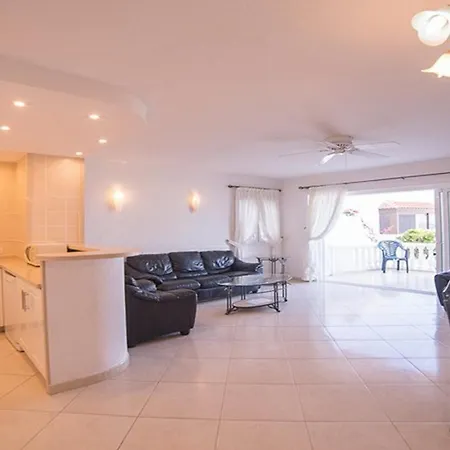 Magnific 3-bedroom Villa *