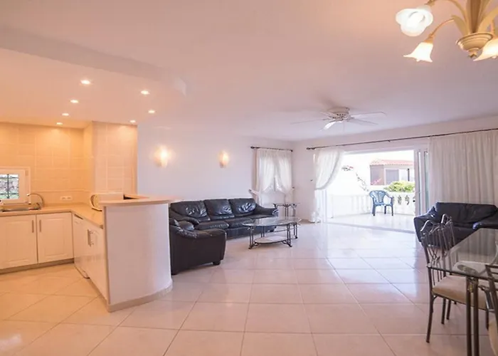 Villa Spacious 3-bedroom