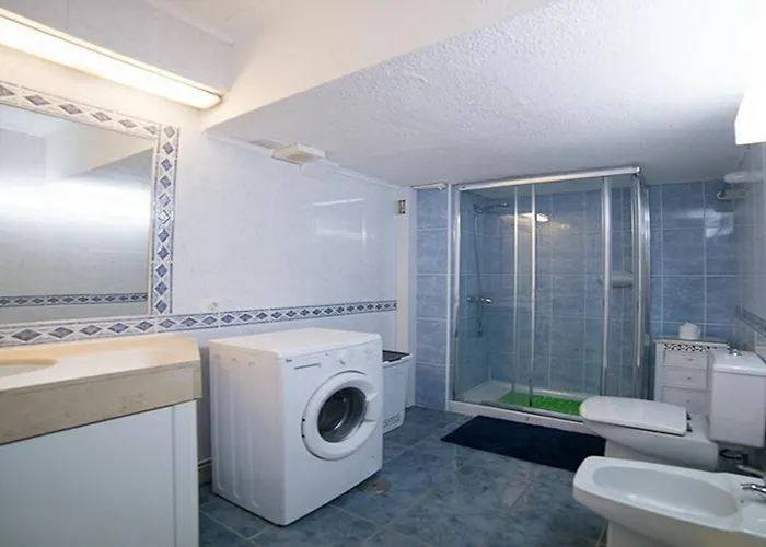 Spacious 3-bedroom *